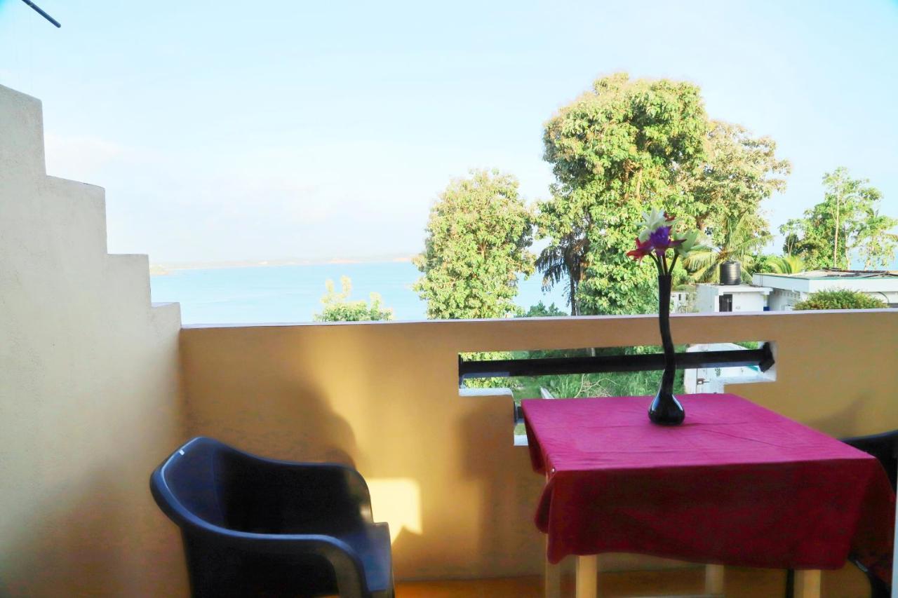 Htn Bay Resort Weligama Buitenkant foto