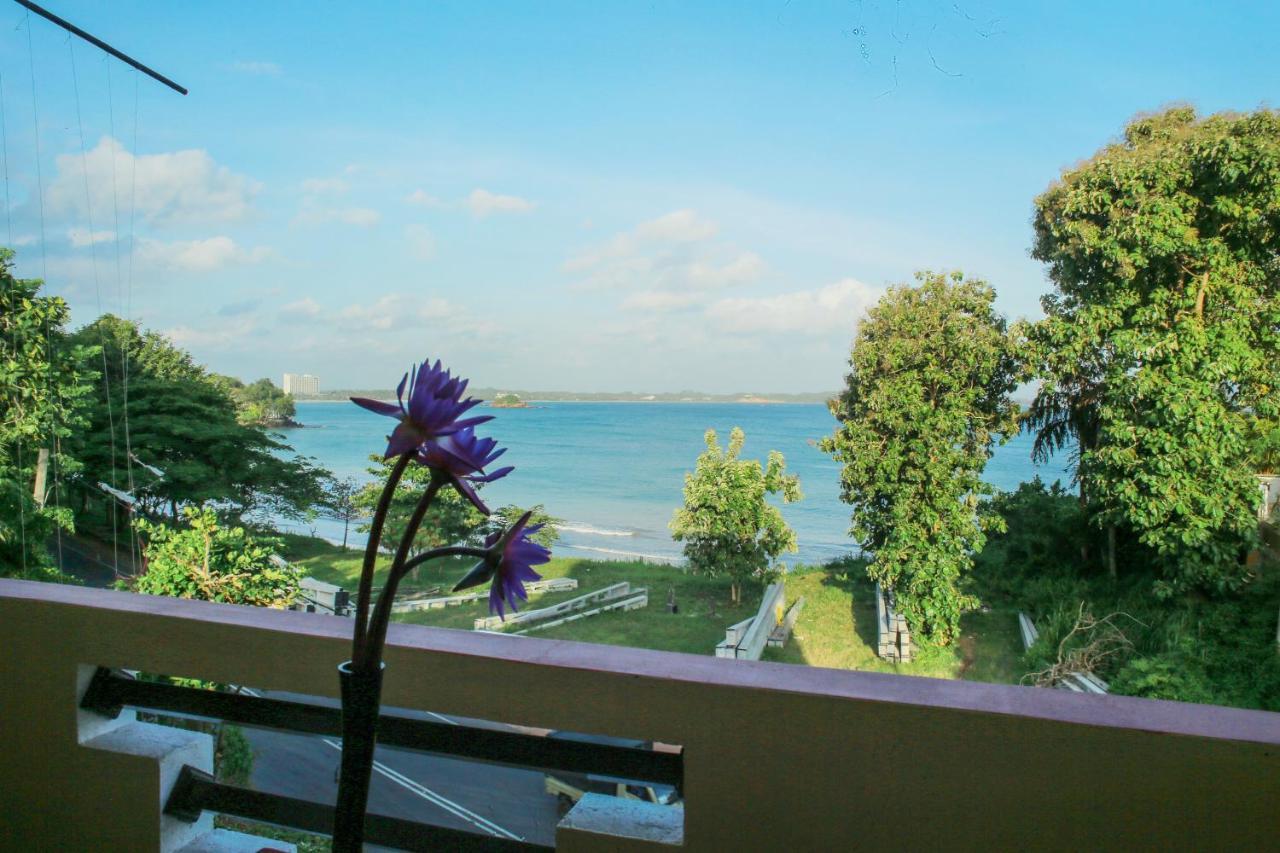 Htn Bay Resort Weligama Buitenkant foto